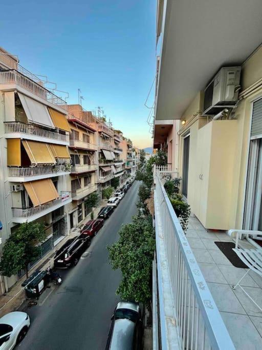 A Unique Apartment In The Historical Center-3Bds Athen Eksteriør billede